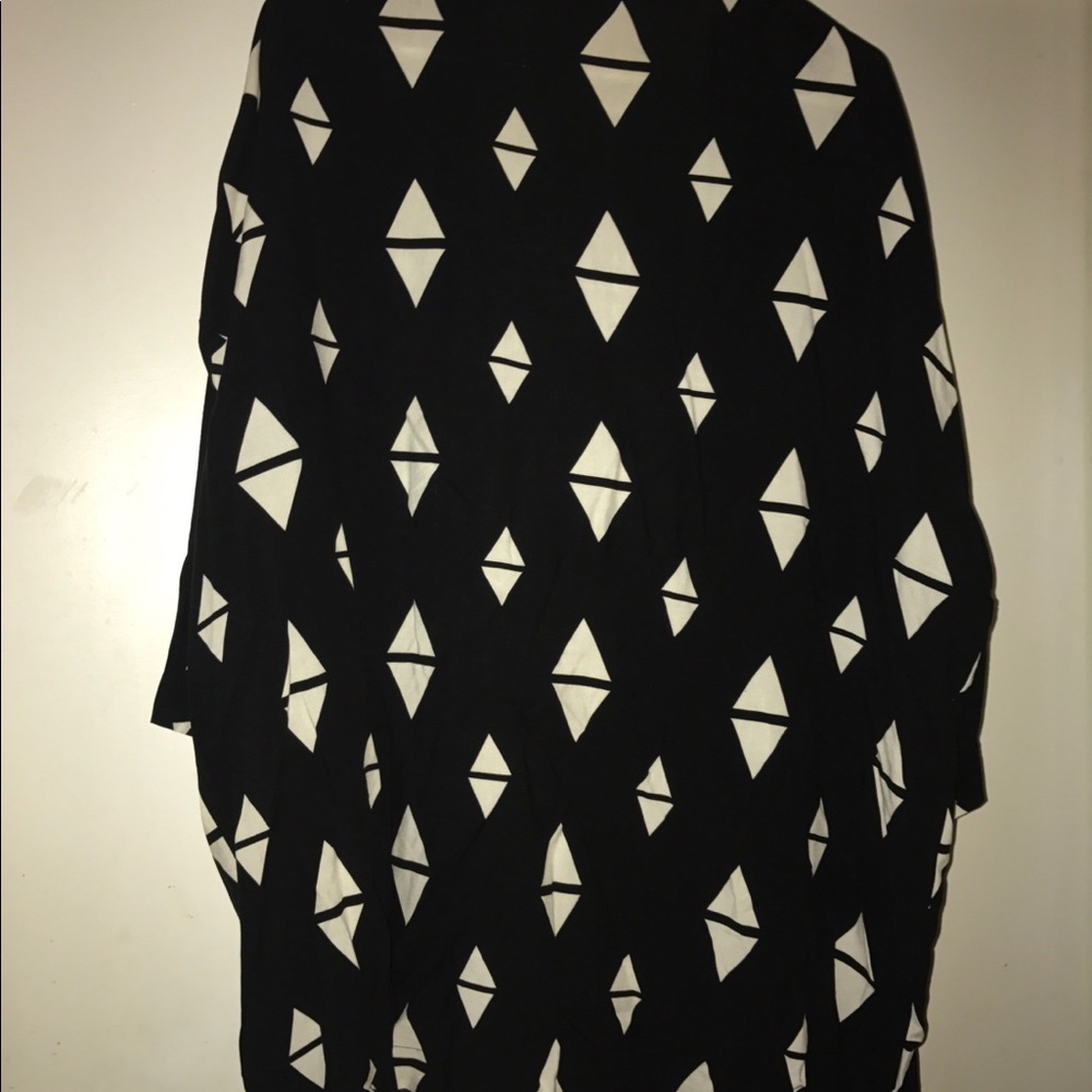 Diamond Pattern Wrap - Picture 5 of 6